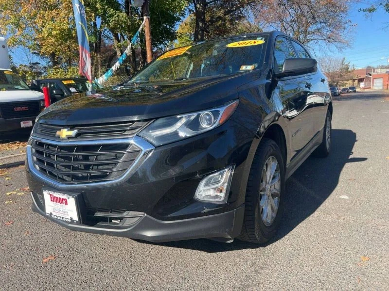 2018 Chevrolet Equinox - Image 2 of 12