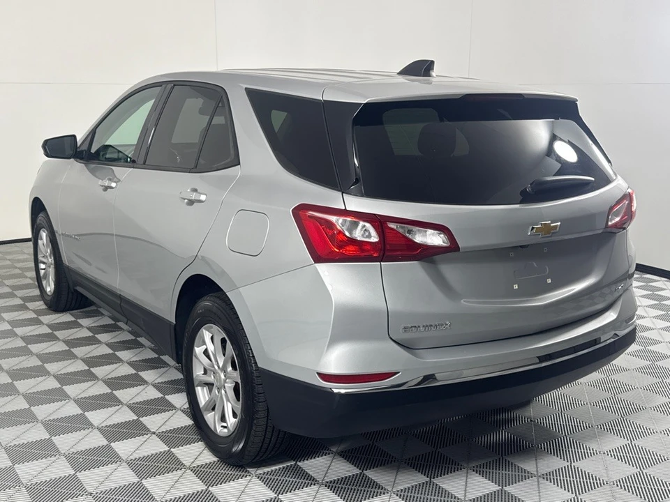 2018 Chevrolet Equinox - Image 7 of 12