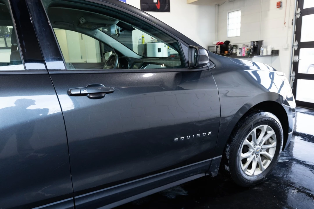 2018 Chevrolet Equinox - Image 15 of 21