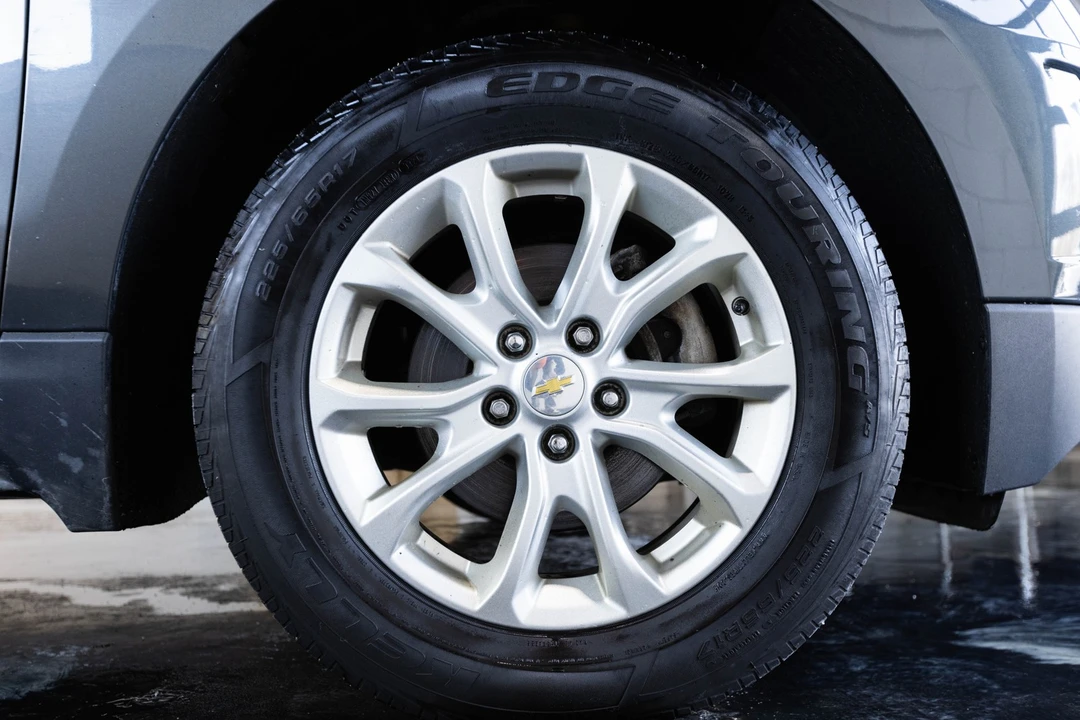 2018 Chevrolet Equinox - Image 18 of 21