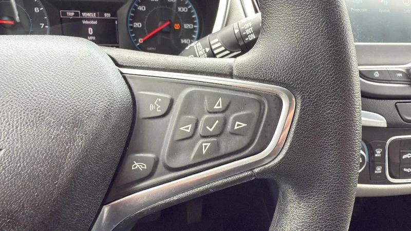 2018 Chevrolet Equinox - Image 11 of 12