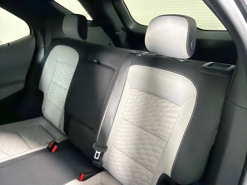 2018 Chevrolet Equinox - Image 20 of 21
