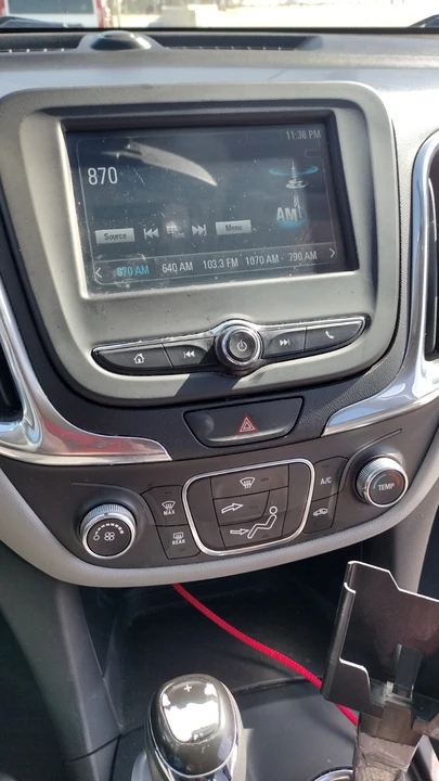 2018 Chevrolet Equinox - Image 11 of 18