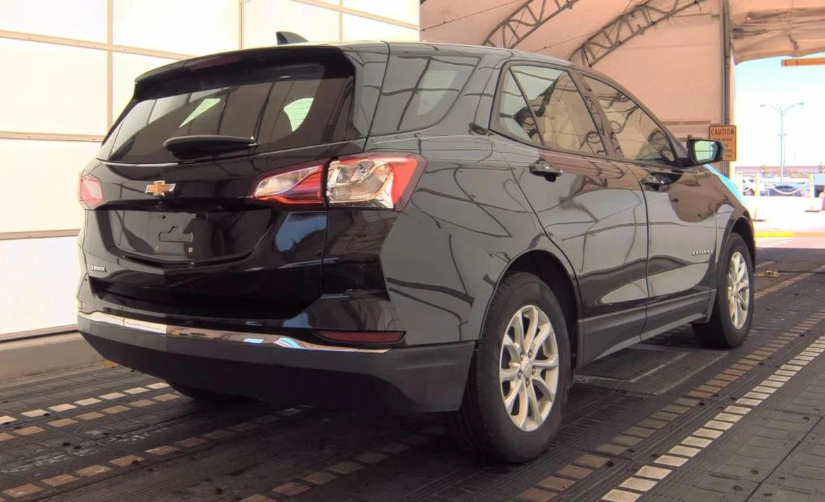 2018 Chevrolet Equinox - Image 4 of 13
