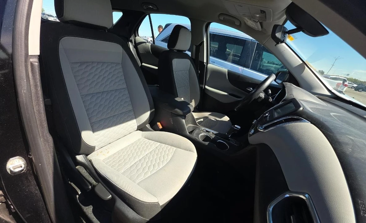 2018 Chevrolet Equinox - Image 8 of 13