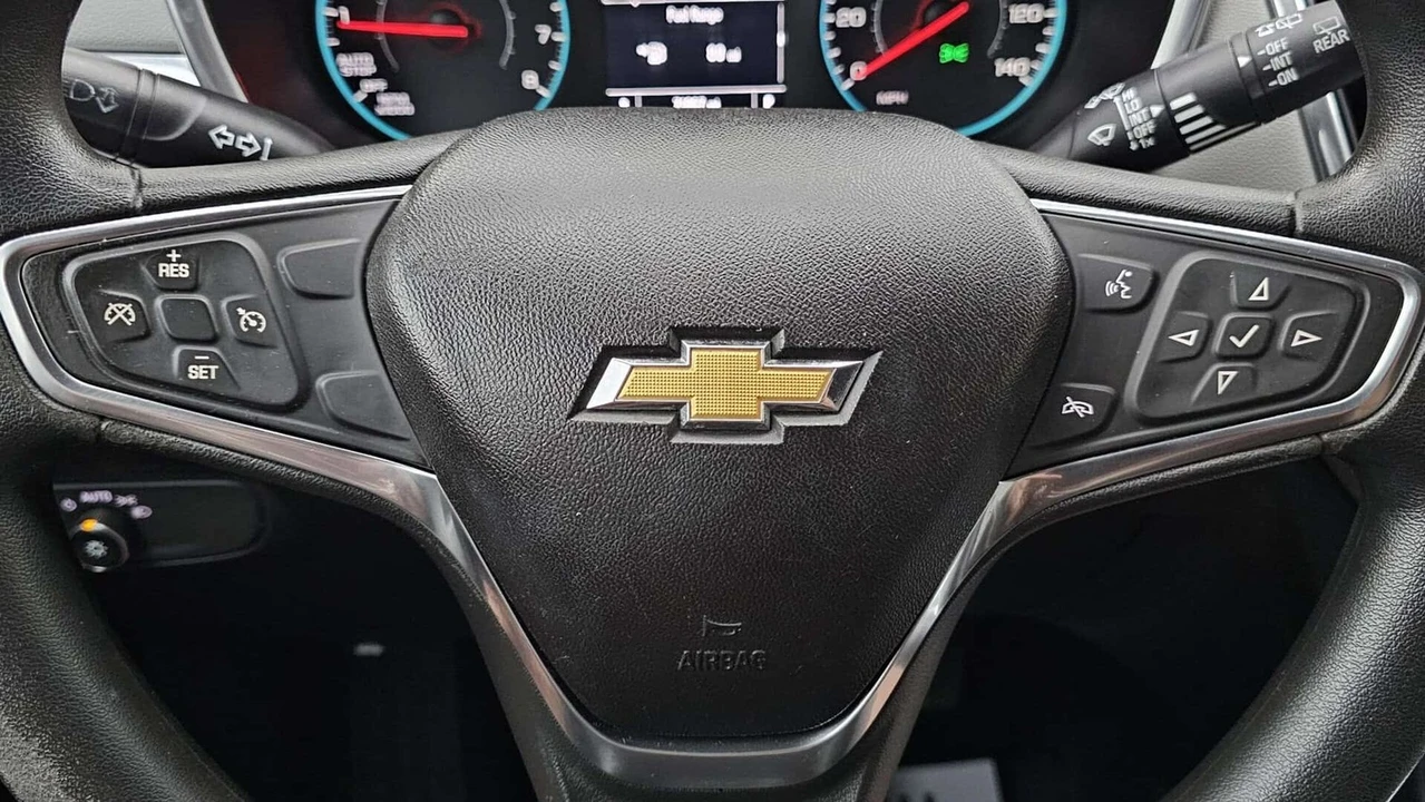 2018 Chevrolet Equinox - Image 10 of 21