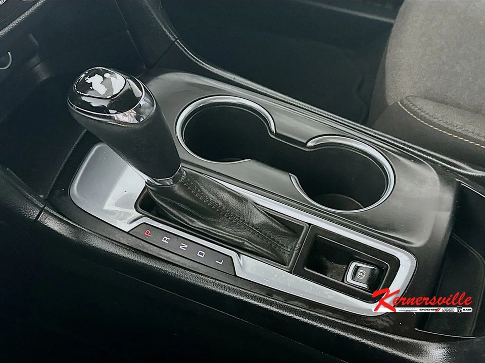 2018 Chevrolet Equinox - Image 16 of 21
