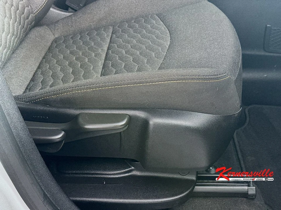 2018 Chevrolet Equinox - Image 23 of 24