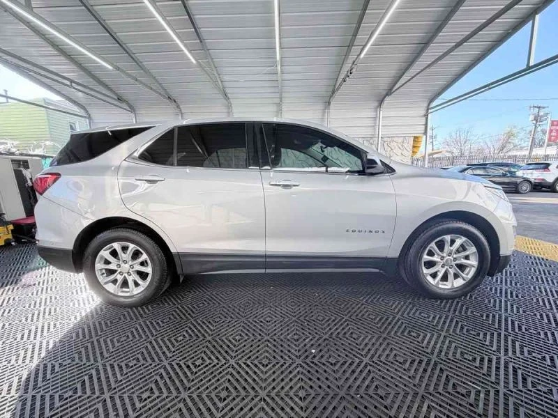 2018 Chevrolet Equinox - Image 8 of 12