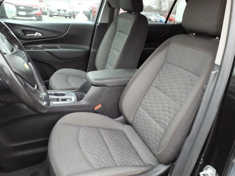2018 Chevrolet Equinox - Image 9 of 12