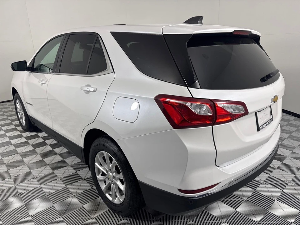 2018 Chevrolet Equinox - Image 8 of 12