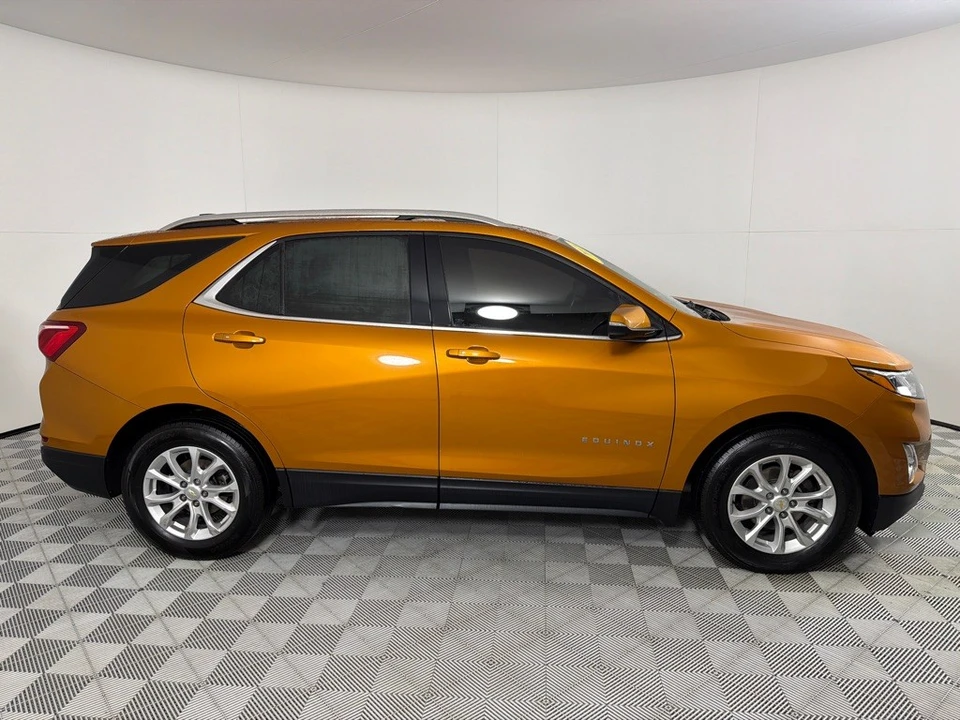 2018 Chevrolet Equinox - Image 4 of 21