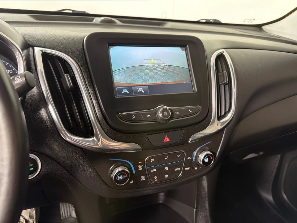 2018 Chevrolet Equinox - Image 15 of 21