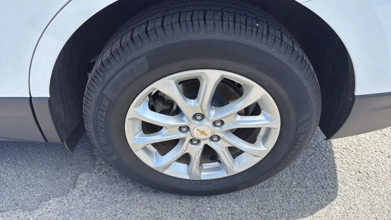 2018 Chevrolet Equinox - Image 9 of 12