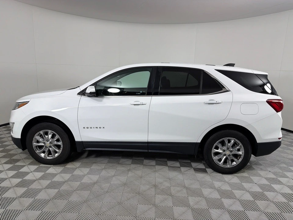 2018 Chevrolet Equinox - Image 8 of 12