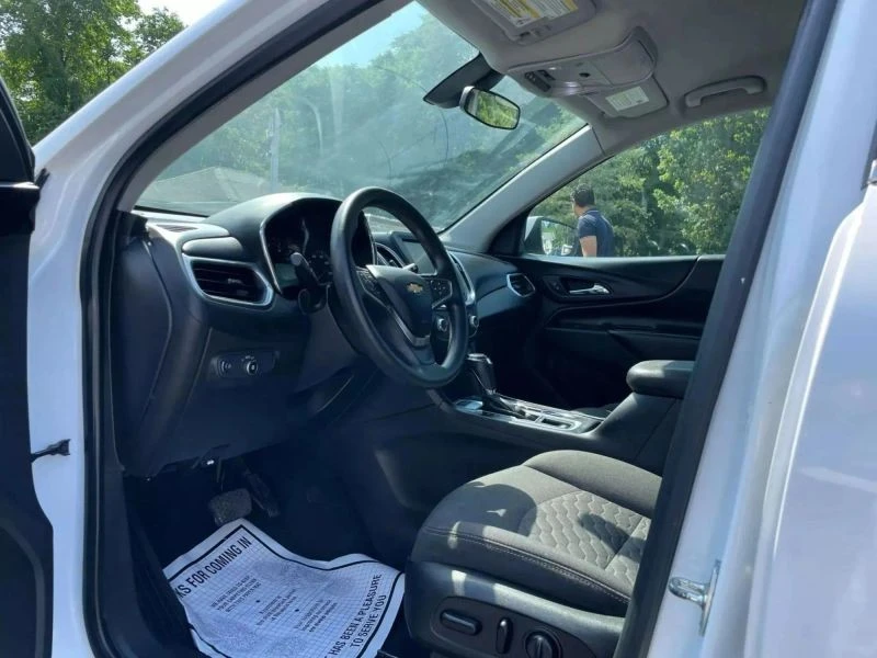 2018 Chevrolet Equinox - Image 9 of 12