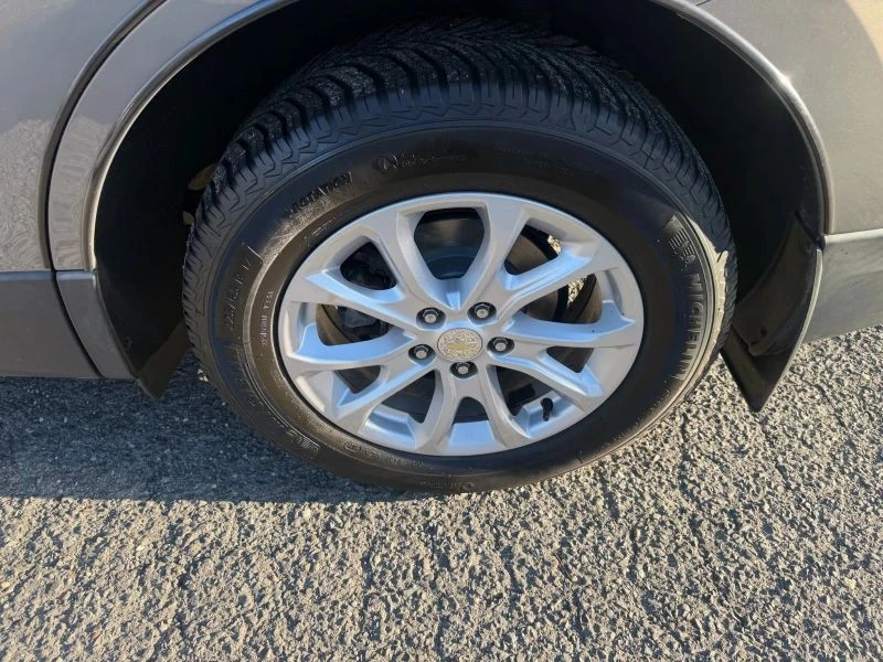 2018 Chevrolet Equinox - Image 9 of 12