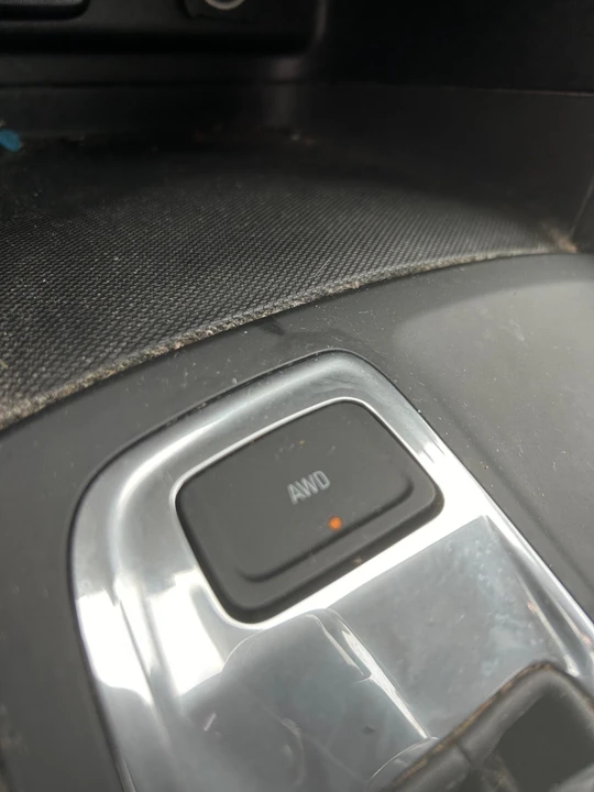 2018 Chevrolet Equinox - Image 10 of 20