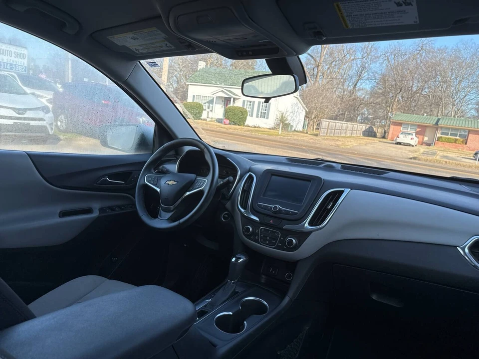 2018 Chevrolet Equinox - Image 11 of 15