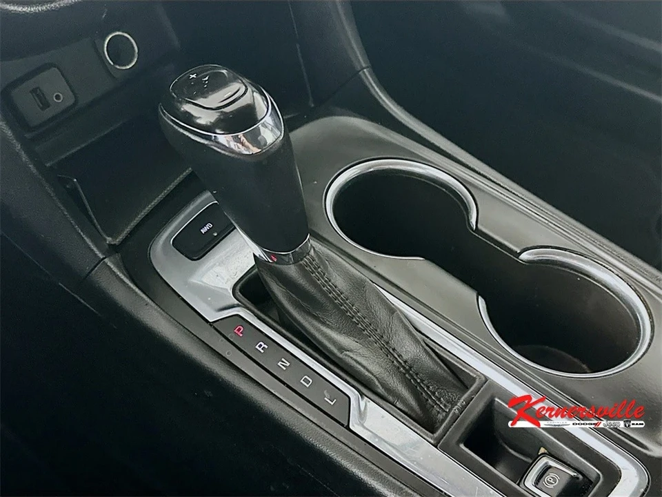 2018 Chevrolet Equinox - Image 16 of 21
