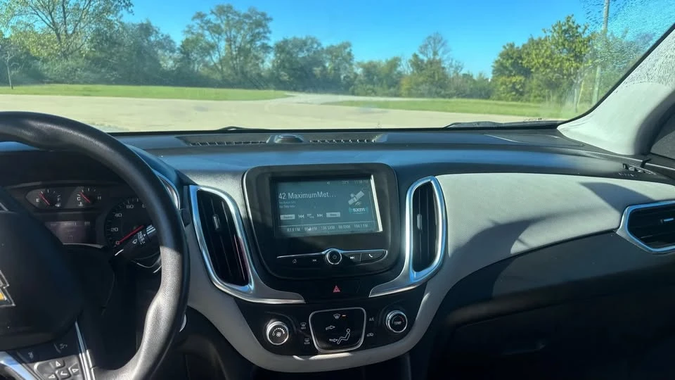 2018 Chevrolet Equinox - Image 6 of 9