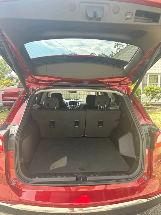2018 Chevrolet Equinox - Image 11 of 18