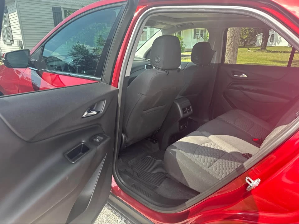 2018 Chevrolet Equinox - Image 13 of 18