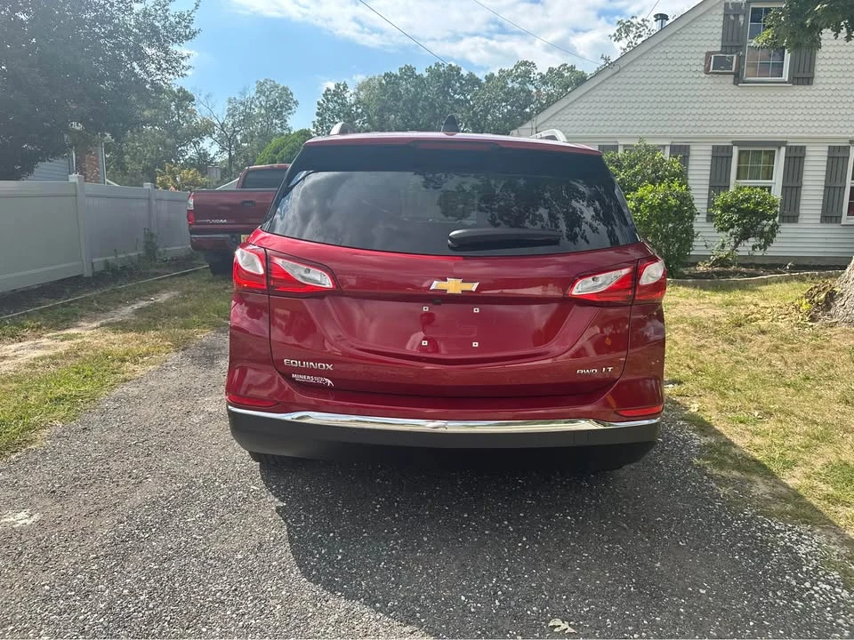 2018 Chevrolet Equinox - Image 9 of 18