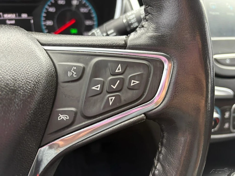 2018 Chevrolet Equinox - Image 19 of 21