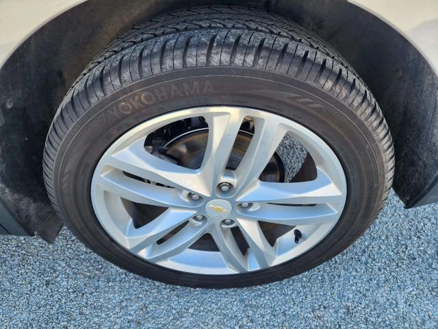 2018 Chevrolet Equinox - Image 16 of 21