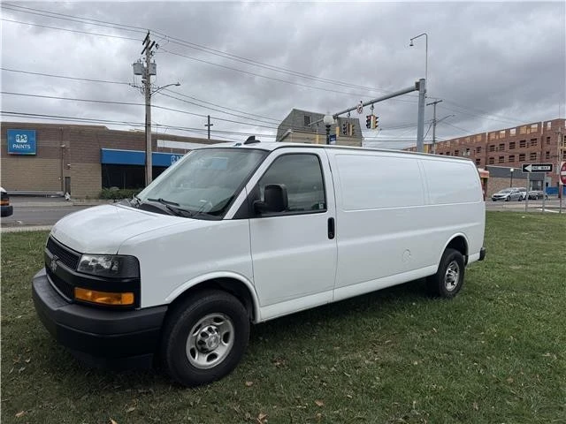 2018 Chevrolet Express - Image 2 of 20