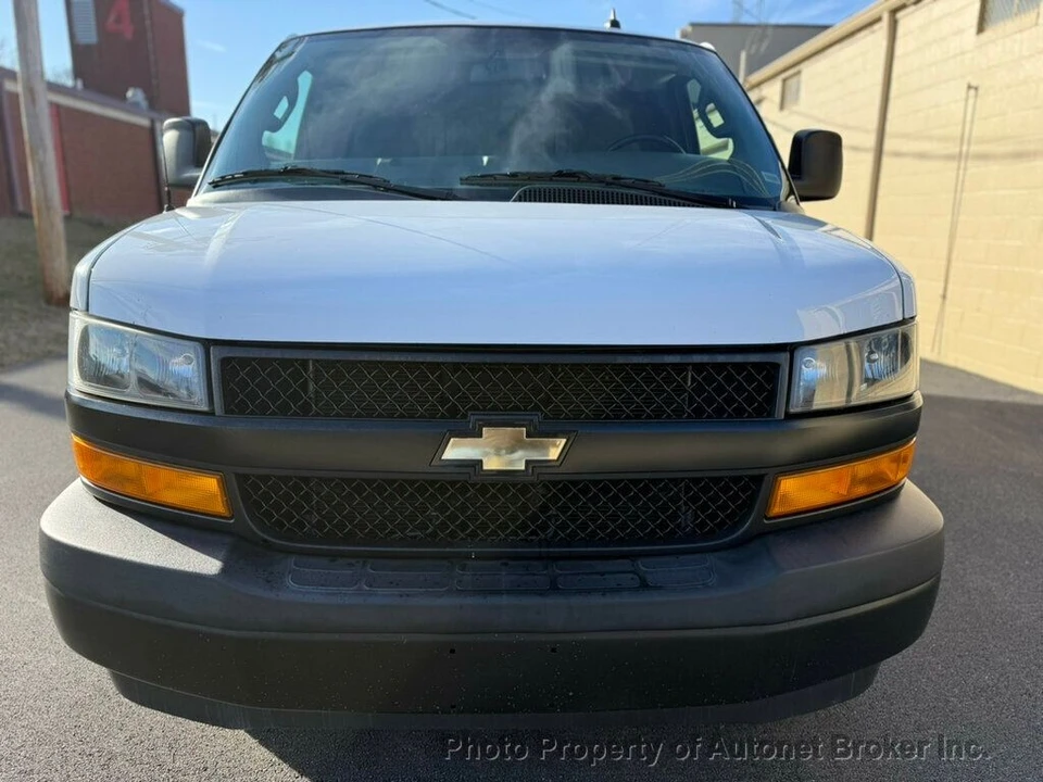 2018 Chevrolet Express - Image 3 of 12