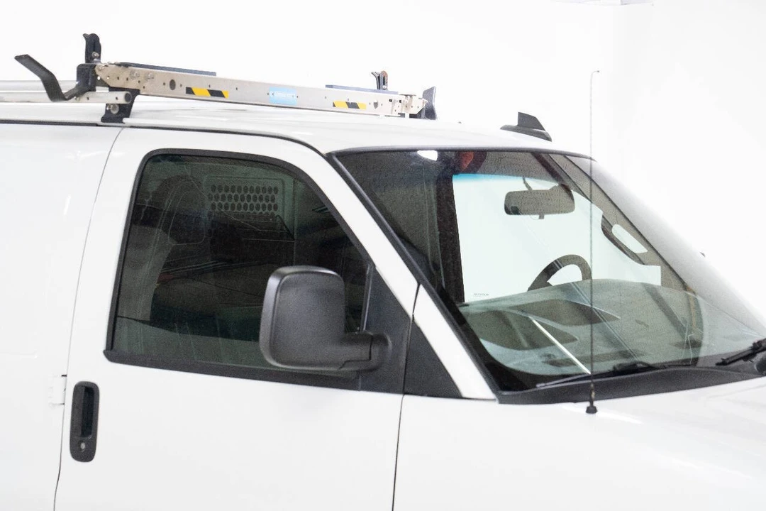 2018 Chevrolet Express - Image 12 of 12