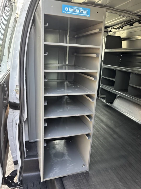 2018 Chevrolet Express - Image 19 of 21