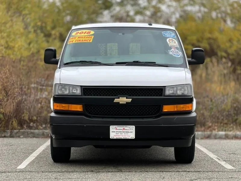 2018 Chevrolet Express - Image 3 of 12