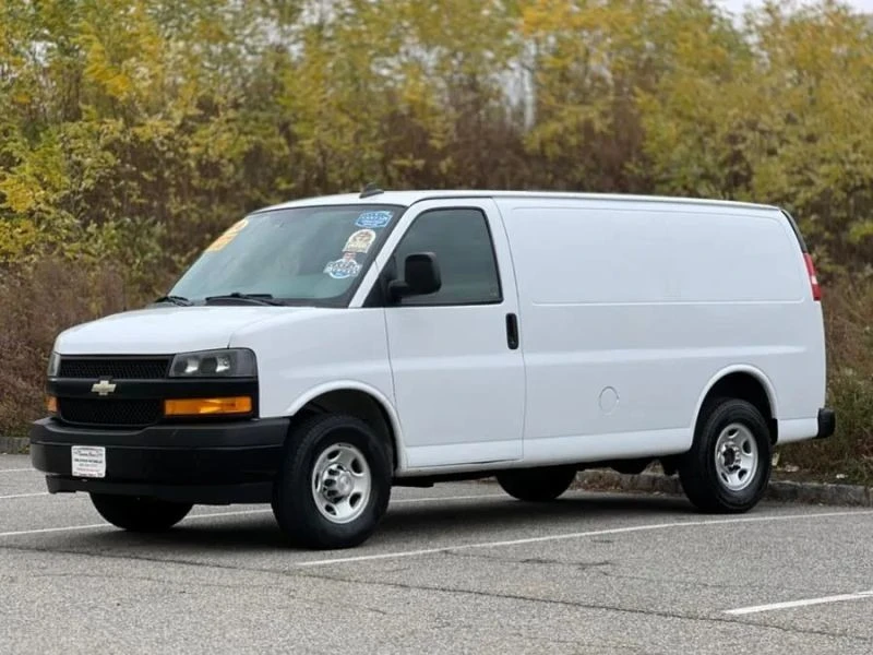 2018 Chevrolet Express - Image 4 of 12