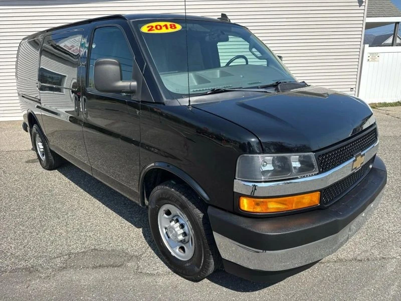 2018 Chevrolet Express - Image 7 of 12