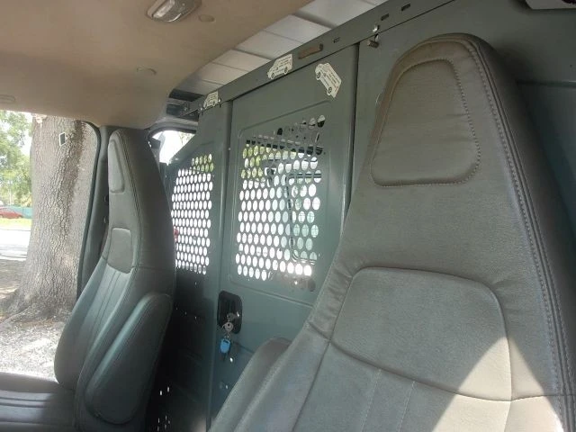 2018 Chevrolet Express - Image 14 of 21