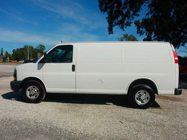 2018 Chevrolet Express - Image 8 of 21