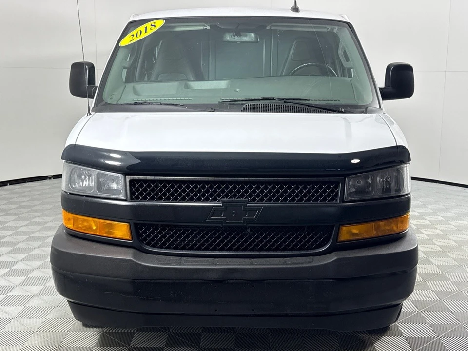 2018 Chevrolet Express - Image 9 of 16