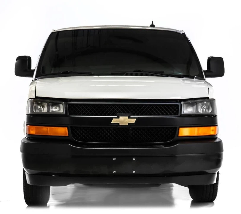 2018 Chevrolet Express - Image 7 of 12