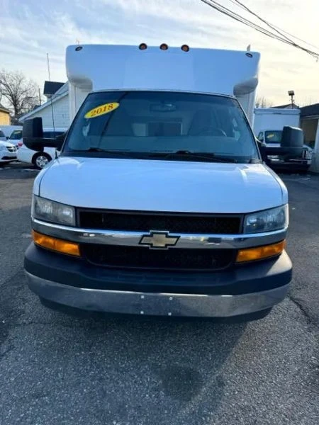 2018 Chevrolet Express - Image 3 of 7