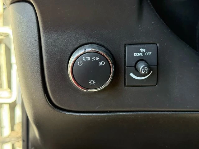 2018 Chevrolet Express - Image 11 of 25