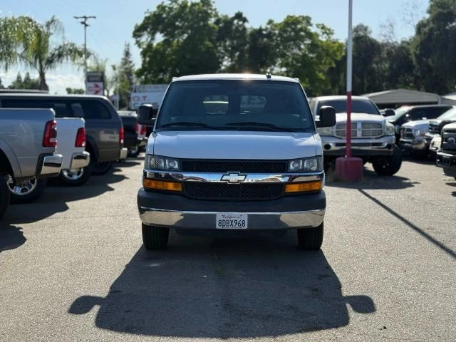 2018 Chevrolet Express - Image 8 of 25