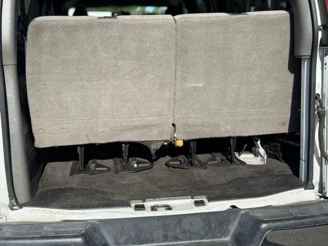 2018 Chevrolet Express - Image 25 of 25