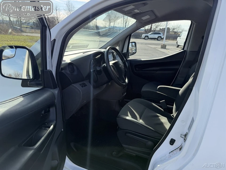 2018 Chevrolet Express - Image 7 of 12