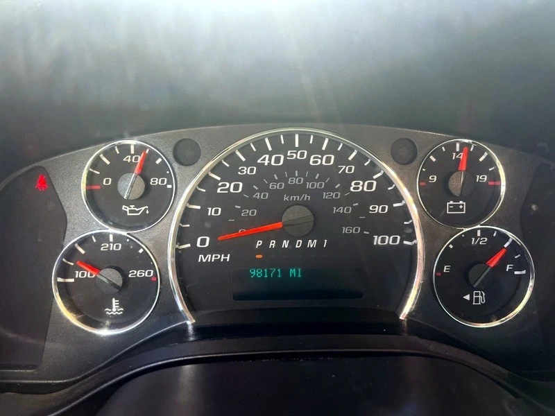 2018 Chevrolet Express - Image 12 of 21