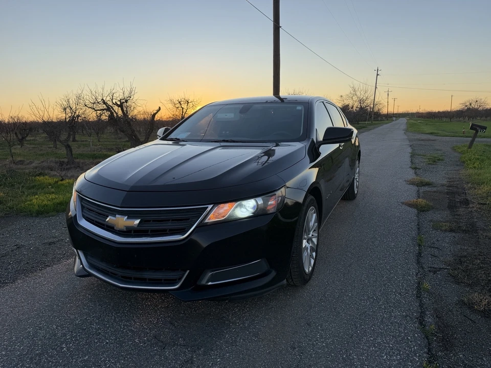 2018 Chevrolet - Image 2 of 13