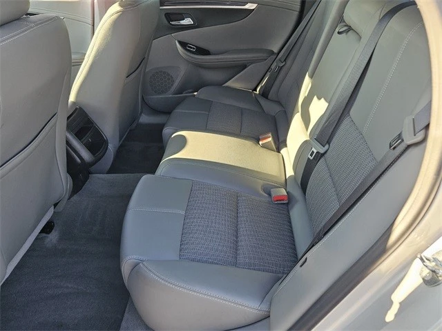 2018 Chevrolet Impala 10th Gen - Image 10 of 21
