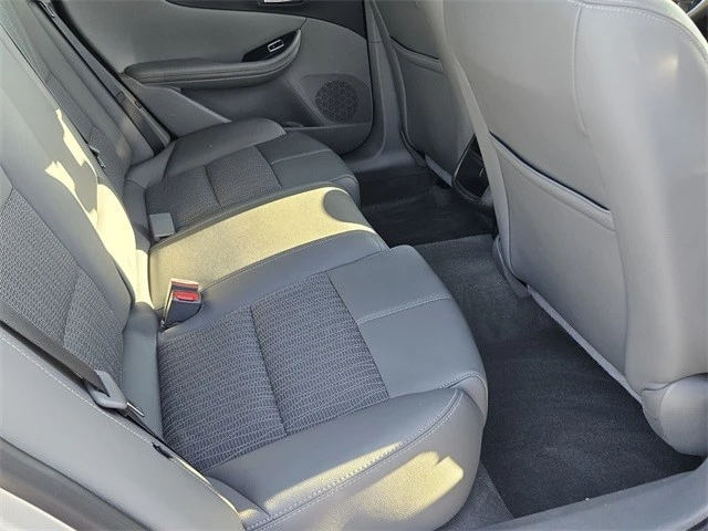 2018 Chevrolet Impala 10th Gen - Image 14 of 21